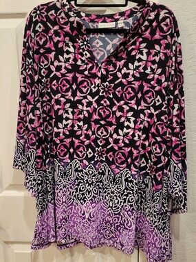 Susan Graver Pink & Purple Floral V-Neck Tunic